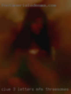 (Clue: 3 letters, one of them in MFM threesomes repeated).