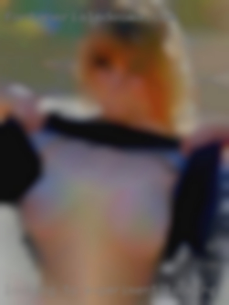 Looking to experiment looking to fuck with  other men.